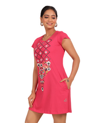ALIVEE Women’s Cotton Graphic Long Top with Pockets