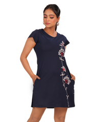 ALIVEE Women’s Cotton Graphic Long Top with Pockets